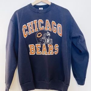 Oversized Vintage Chicago Bears Navy & Orange Crewneck Sweatshirt, Size XL